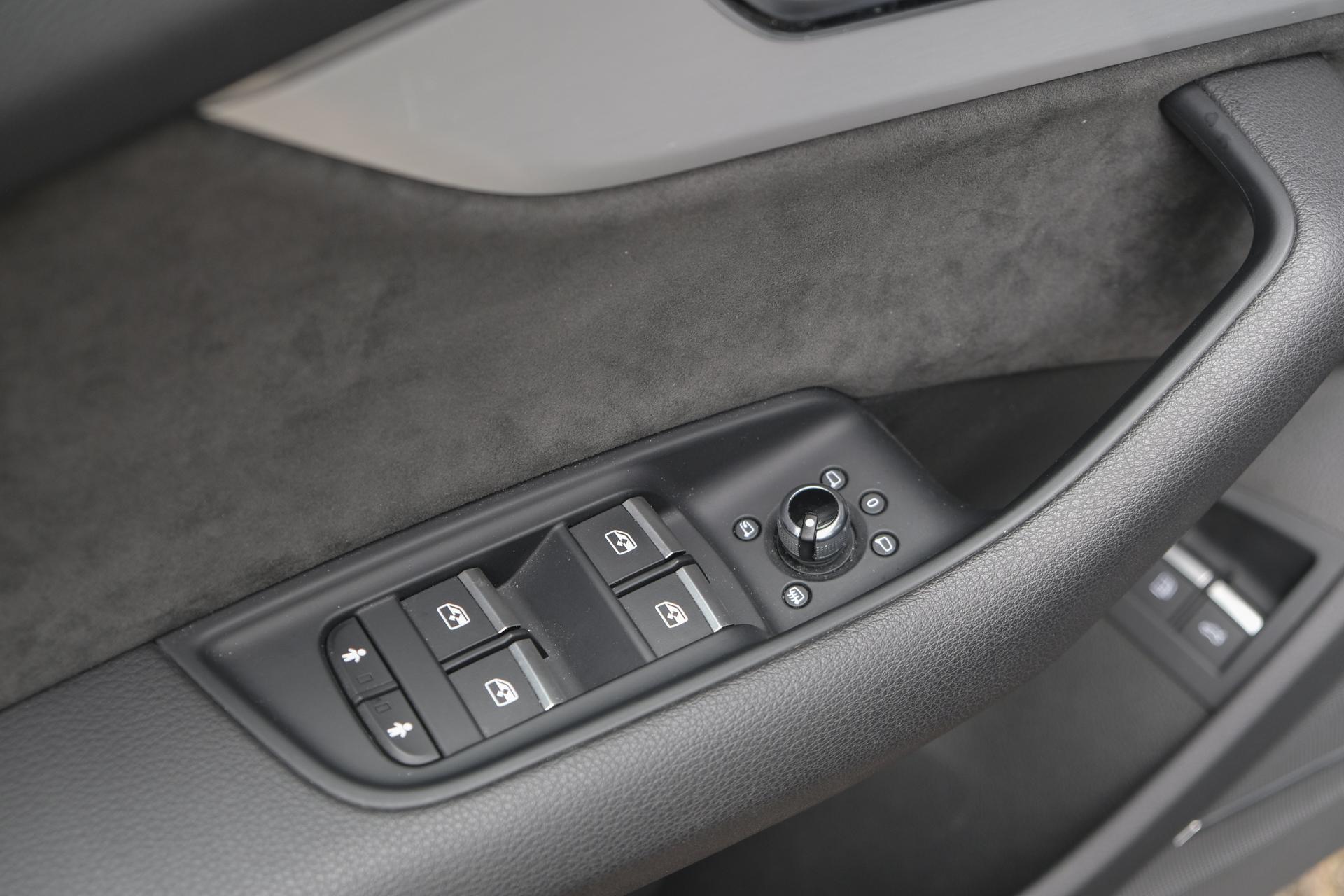 Audi Q7 55 TFSIe 380pk Quattro 45960006-28.jpg | SVautos