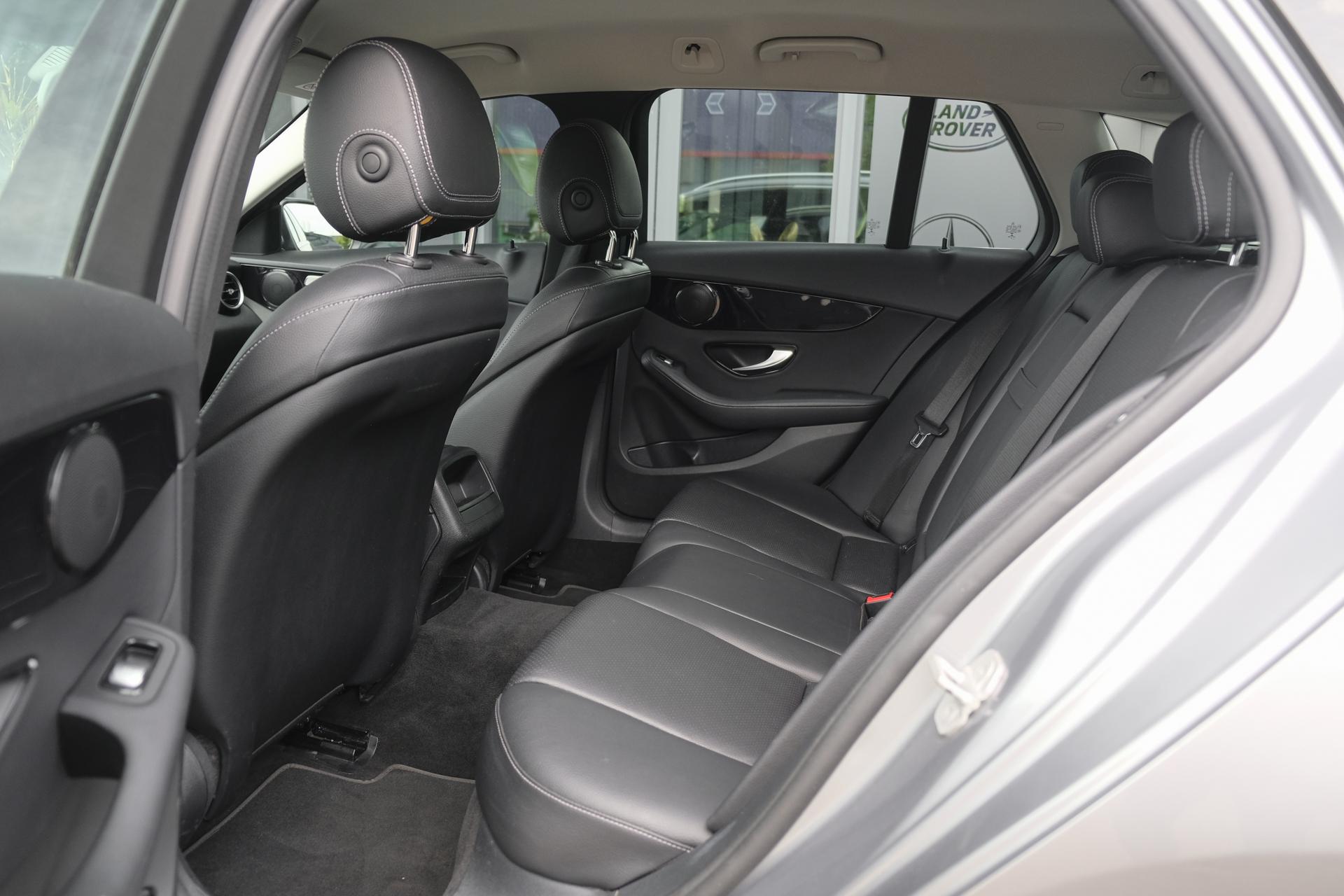 Mercedes-Benz C-Klasse Estate C200 184pk Automaat Ambition 46877637-11.jpg | SVautos