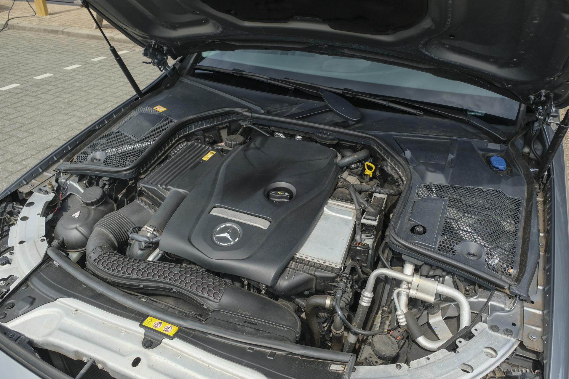 Mercedes-Benz C-Klasse Estate C200 184pk Automaat Ambition 46877637-31.jpg | SVautos