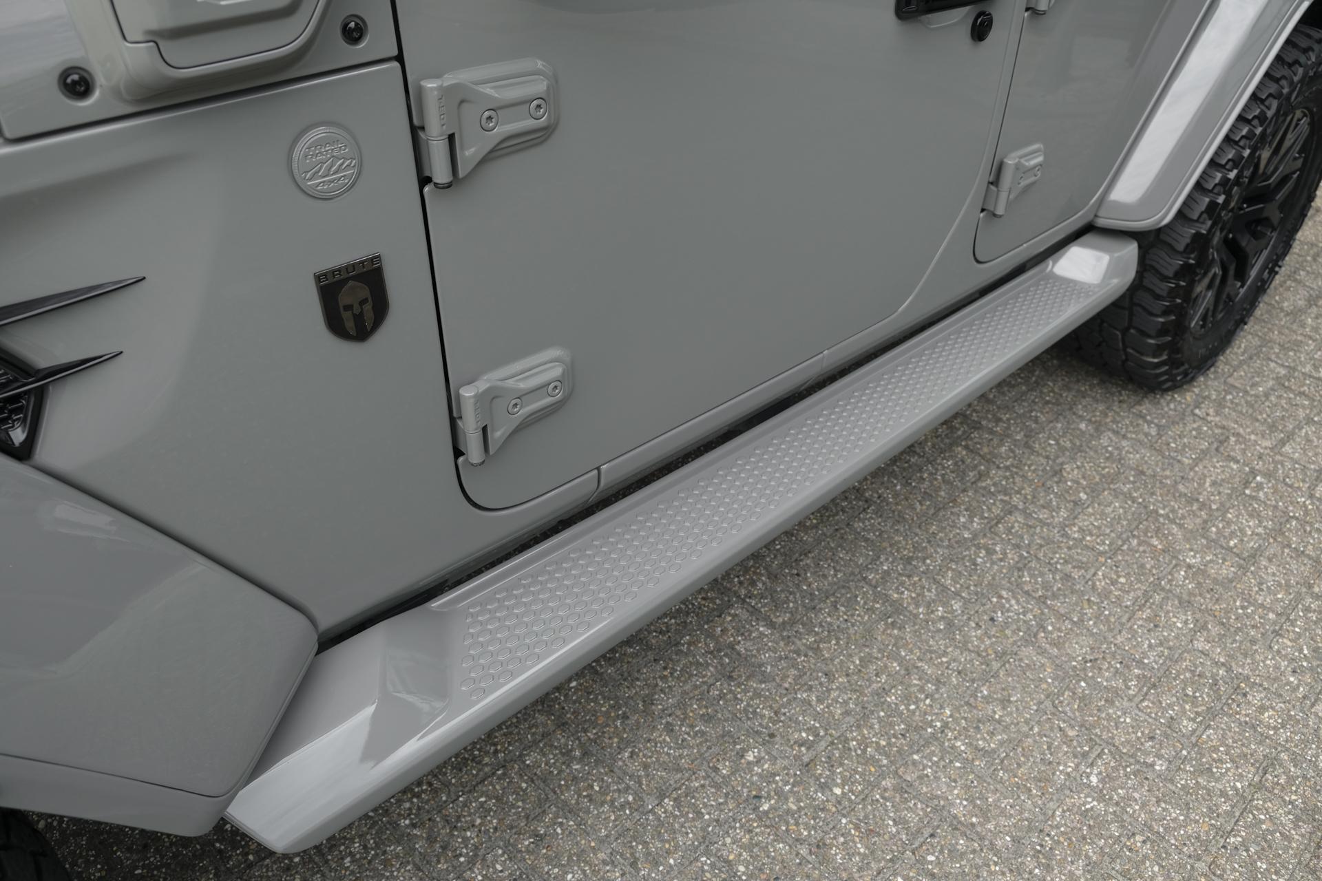 Jeep Wrangler BRUTE Richmond 380pk 4xe Hybrid 47246494-25.jpg | SVautos