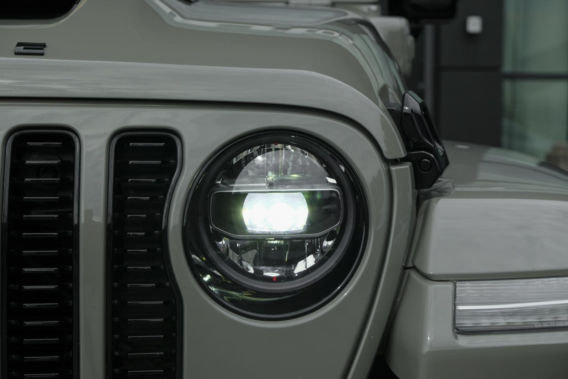 Jeep Wrangler BRUTE Richmond 380pk 4xe Hybrid 47246494-28.jpg | SVautos