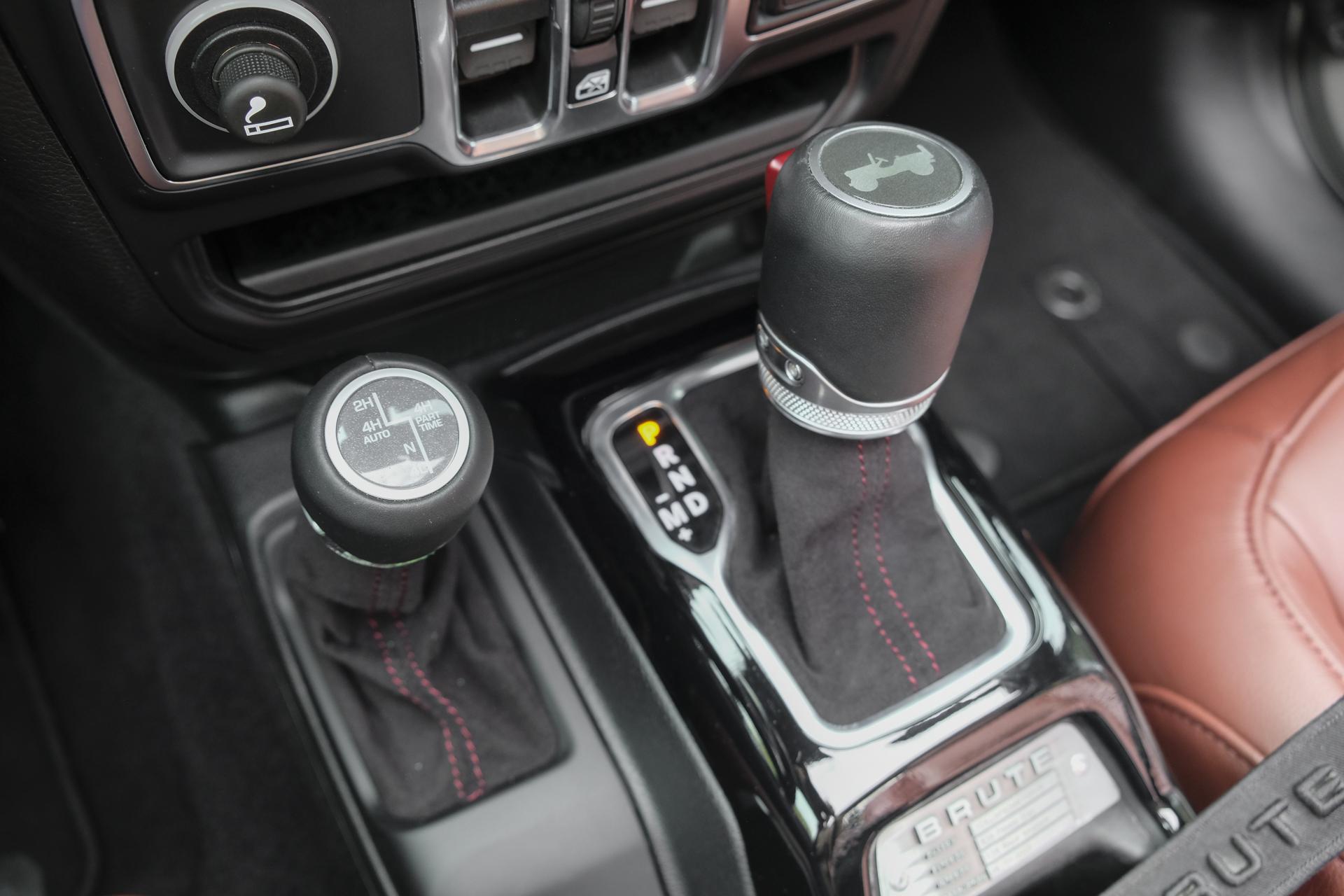 Jeep Wrangler BRUTE Richmond 380pk 4xe Hybrid 47246494-35.jpg | SVautos