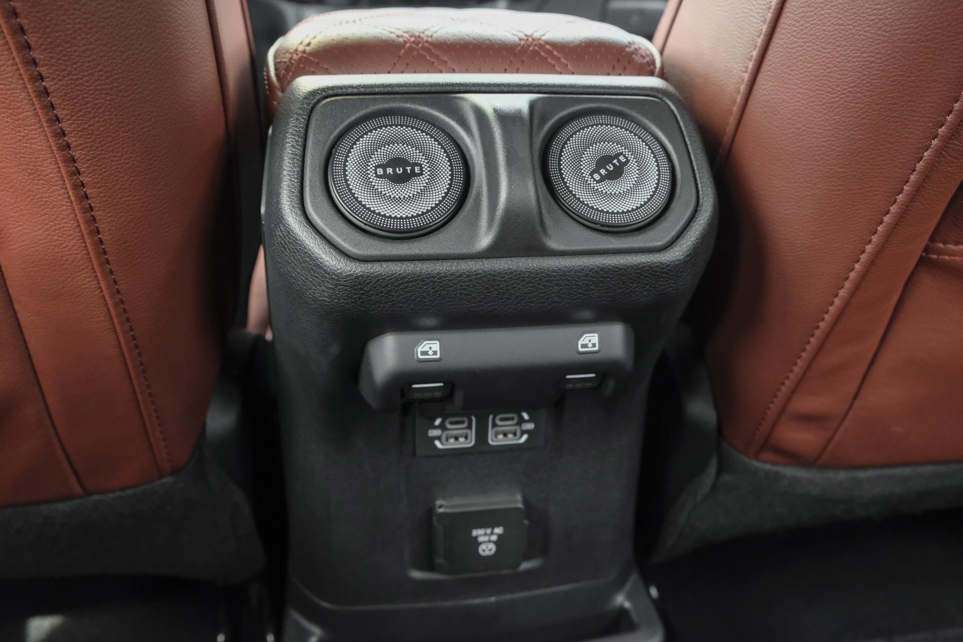 Jeep Wrangler BRUTE Richmond 380pk 4xe Hybrid 47246494-44.jpg | SVautos