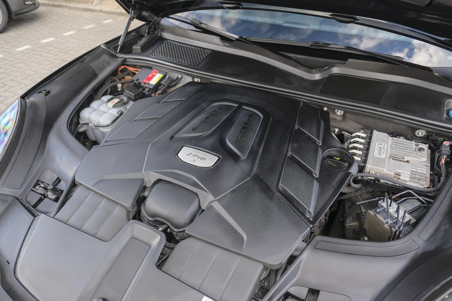 Porsche Cayenne S 2.9 V6 441pk 47421150-25.jpg | SVautos