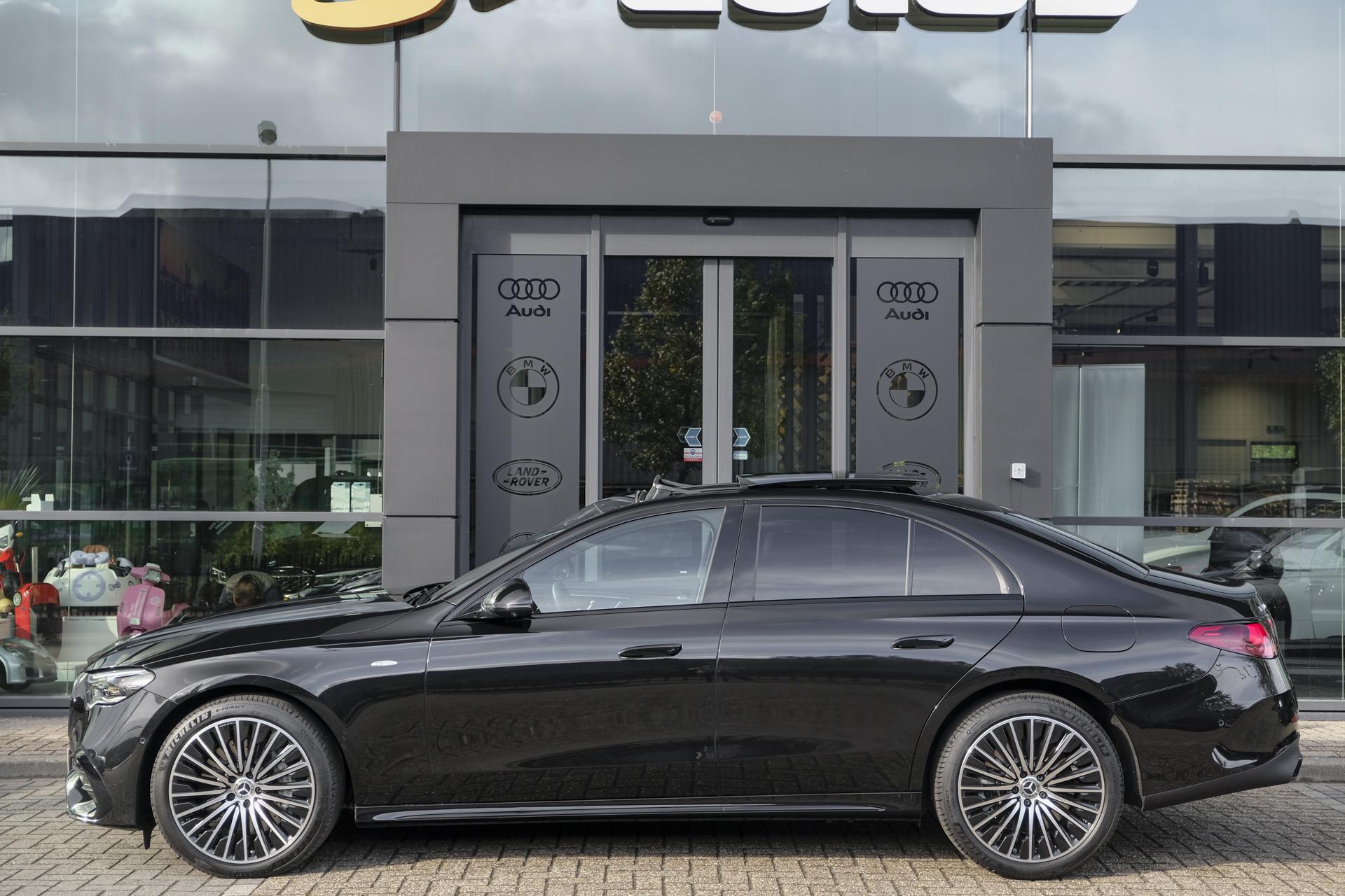 Mercedes-Benz E-Klasse E300e AMG 313pk Hybrid 47538944-4.jpg | SVautos