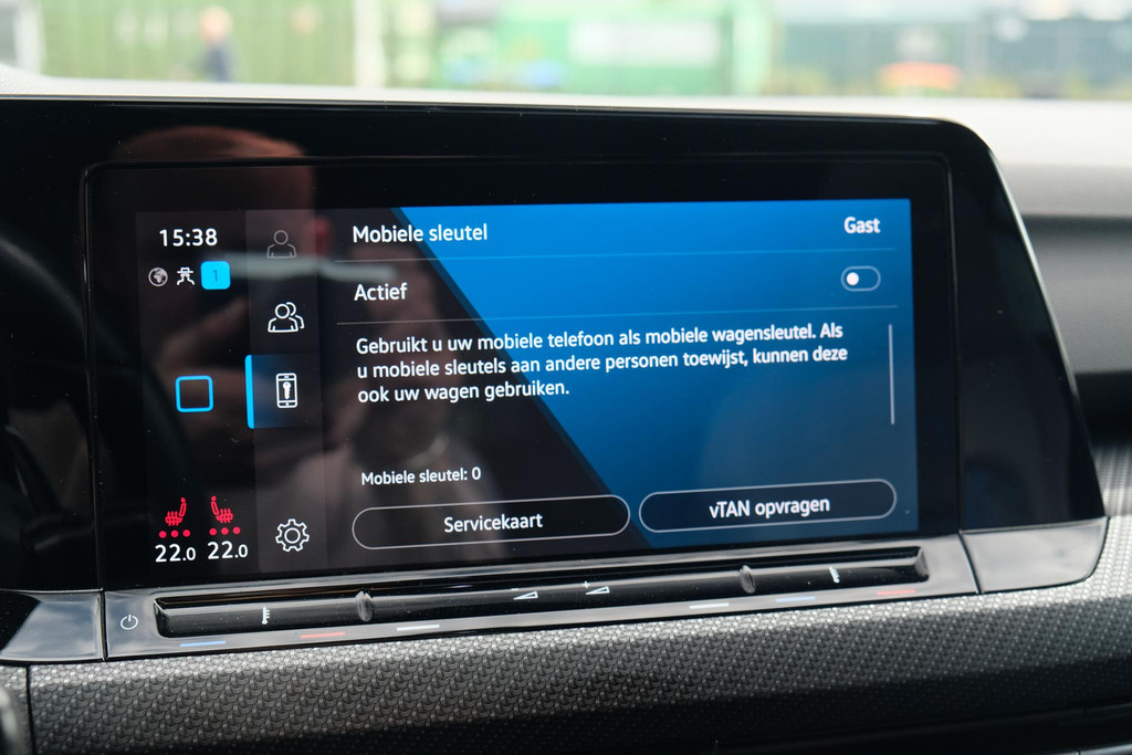 Volkswagen Golf R 2.0 TSI 320pk 8R 4Motion 54380608-31.jpg | SVautos