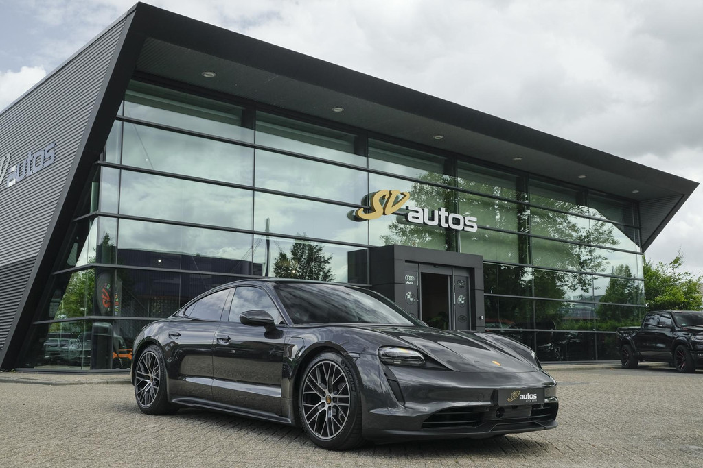 Porsche Taycan Performance Plus 476pk 93,4 kWh 55706696-0.jpg | SVautos